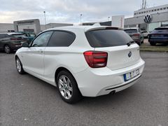Fahrzeugabbildung BMW 116d Sport Line, Advantage, Automatik