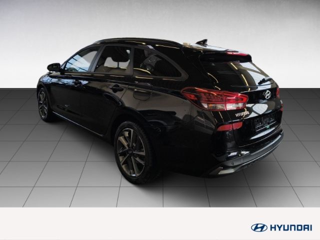 Fahrzeugabbildung Hyundai i30 FL Kombi (MY25) 1.5 T-GDI (140 PS) 48V 7-DCT