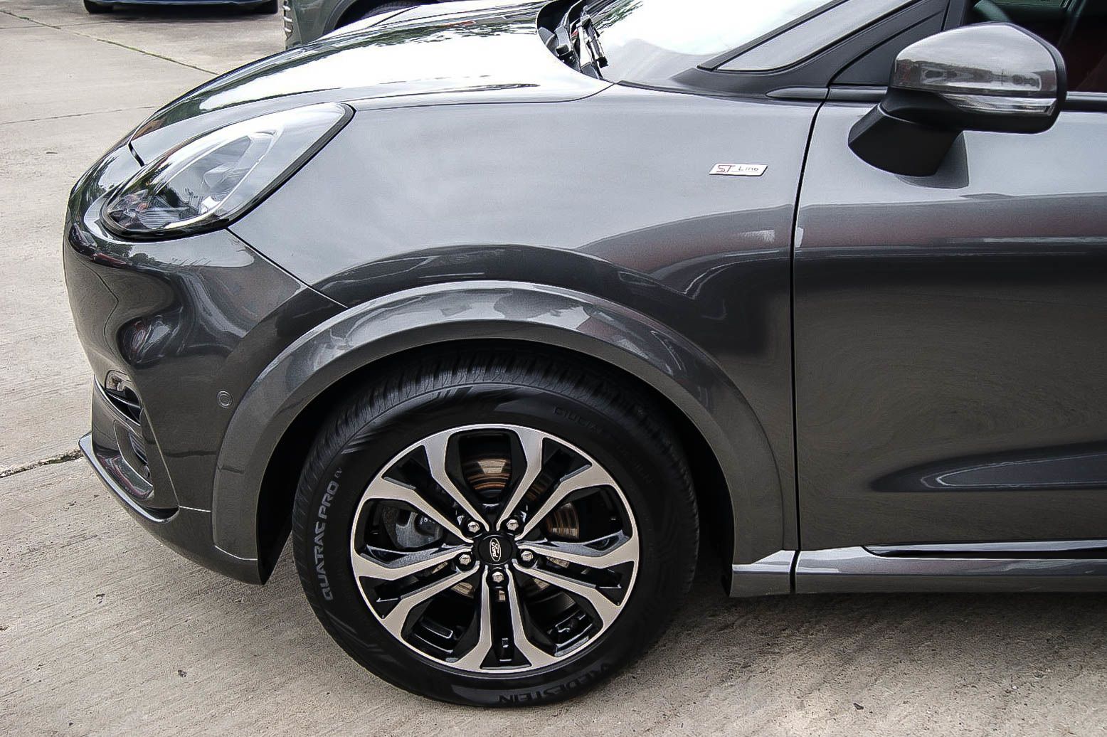 Fahrzeugabbildung Ford Puma 1.0 EcoBoost ST-Line BODY-STYLE NAVI KAMERA