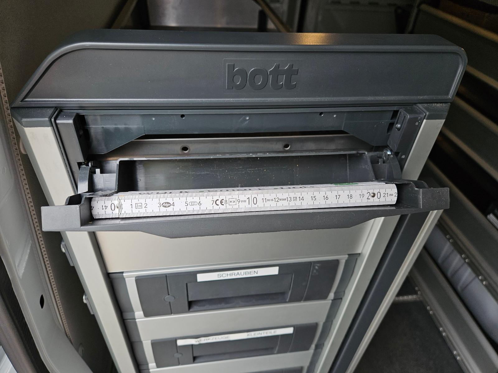 Mercedes-Benz eSprinter 414 BOTT WERKSTATT REGALE FULL HOUSE