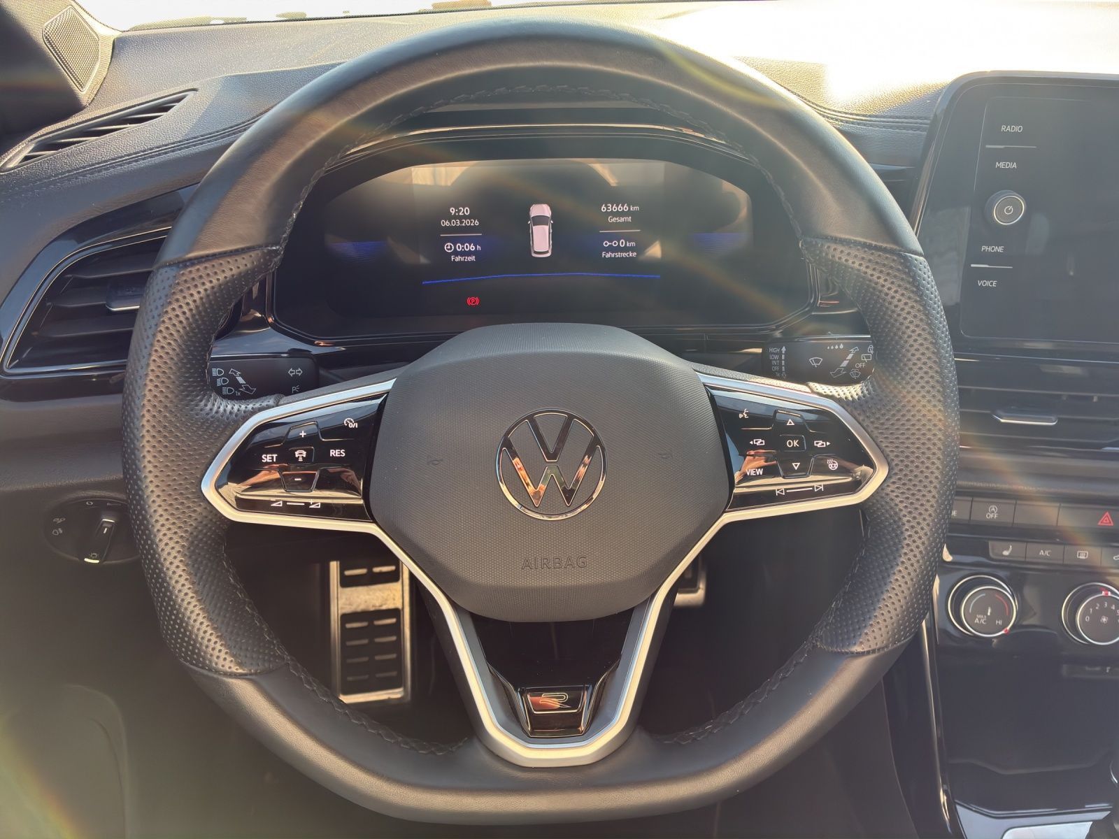 Volkswagen T-Roc - Bild 8