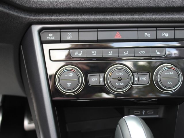 T-Roc Cabrio 1.5 TSI R-Line DSG/LED/NAVI/AHK