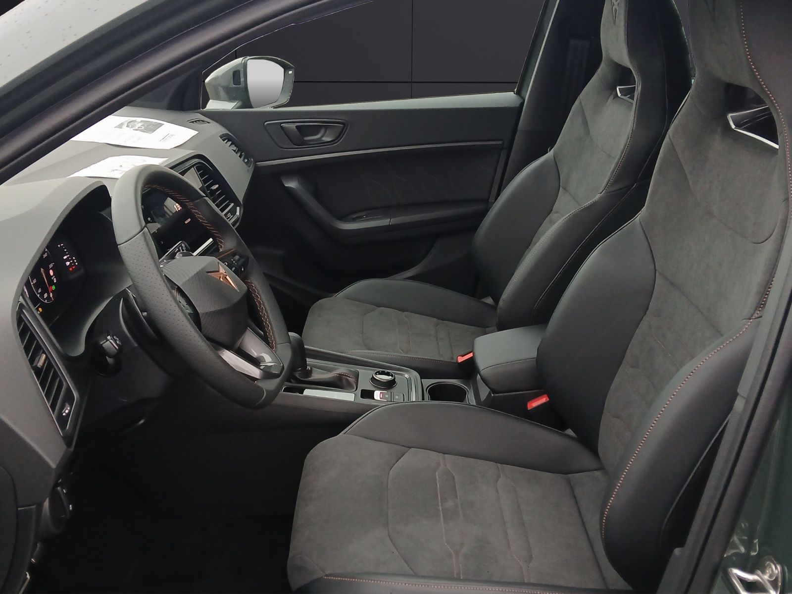 Fahrzeugabbildung CUPRA Ateca VZ 4Drive 2.0 TSI AHK Keyless Kamera