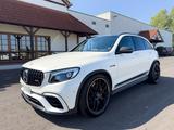 Mercedes-Benz GLC 63 S 4MATIC+ Edition 1 | Saison Fahrzeug - weiße Mercedes-Benz GLC 63 AMG