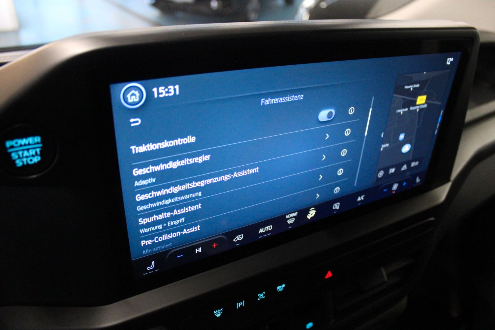 Fahrzeugabbildung Ford Transit Custom L1 TREND LED NAVI CAM ACC SHZ uvm