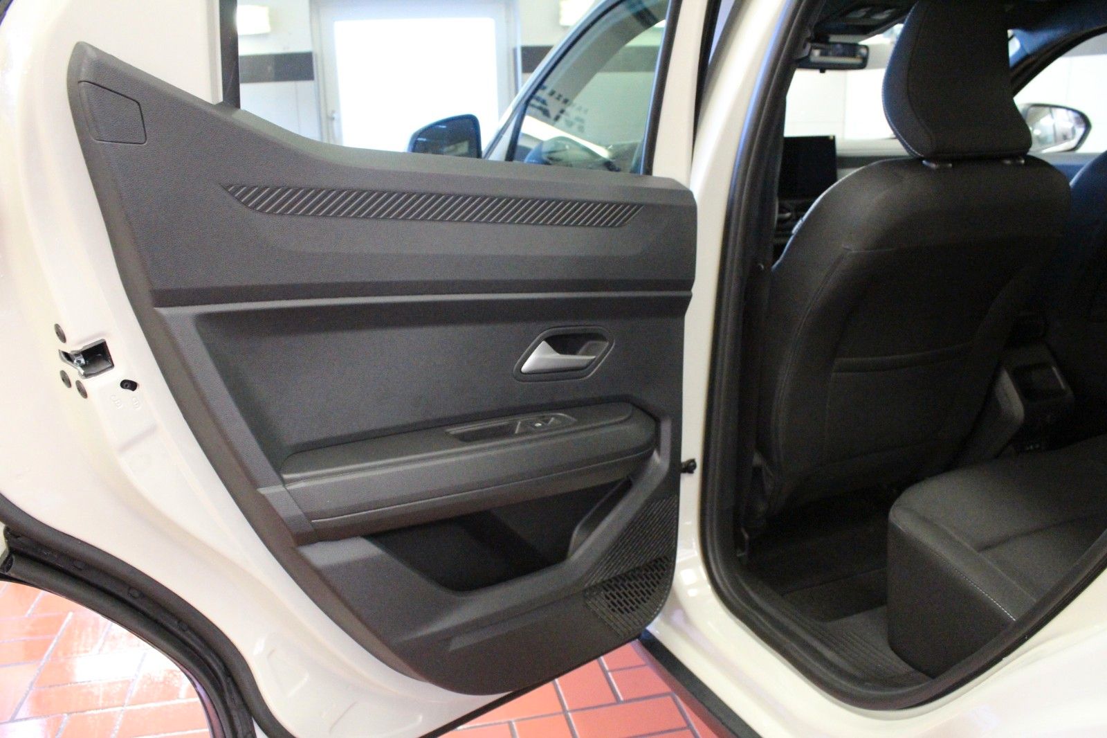 Fahrzeugabbildung Dacia Duster hybrid-G 150 4x4 Journey MY26