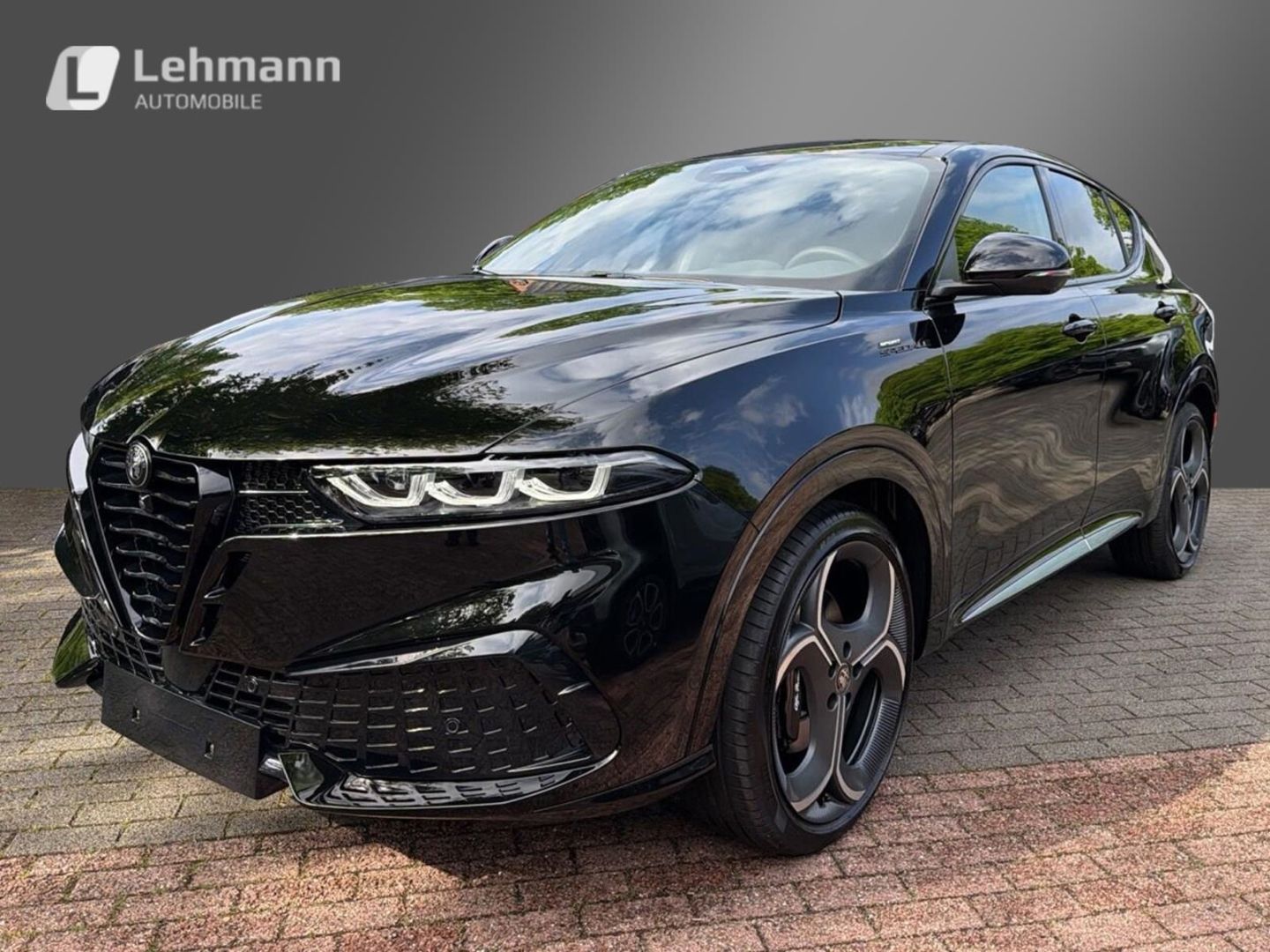 Fahrzeugabbildung Alfa Romeo Tonale SportSpeciale-Ibrida175-MY26-Panoramadach