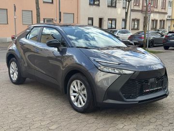 Toyota C-HR - 3