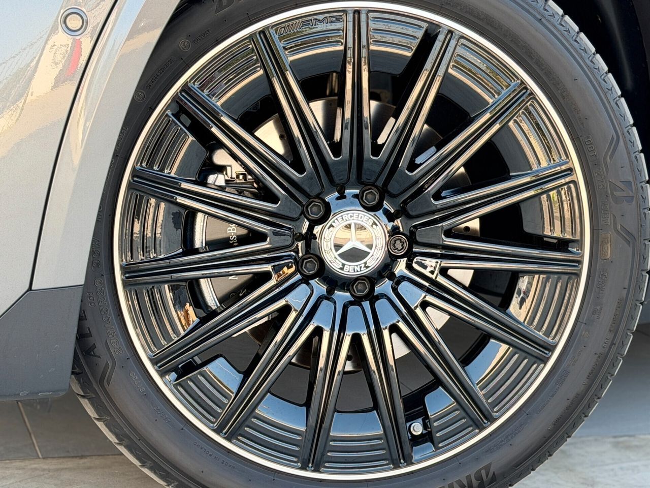 Other Mercedes-benz GLA 200 d 2.0 150 CV KM0 AMG Premi imagem 3
