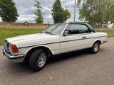 Mercedes-Benz Mercedes Benz W123 230 CE - Mercedes-Benz CE 230: Von Privat