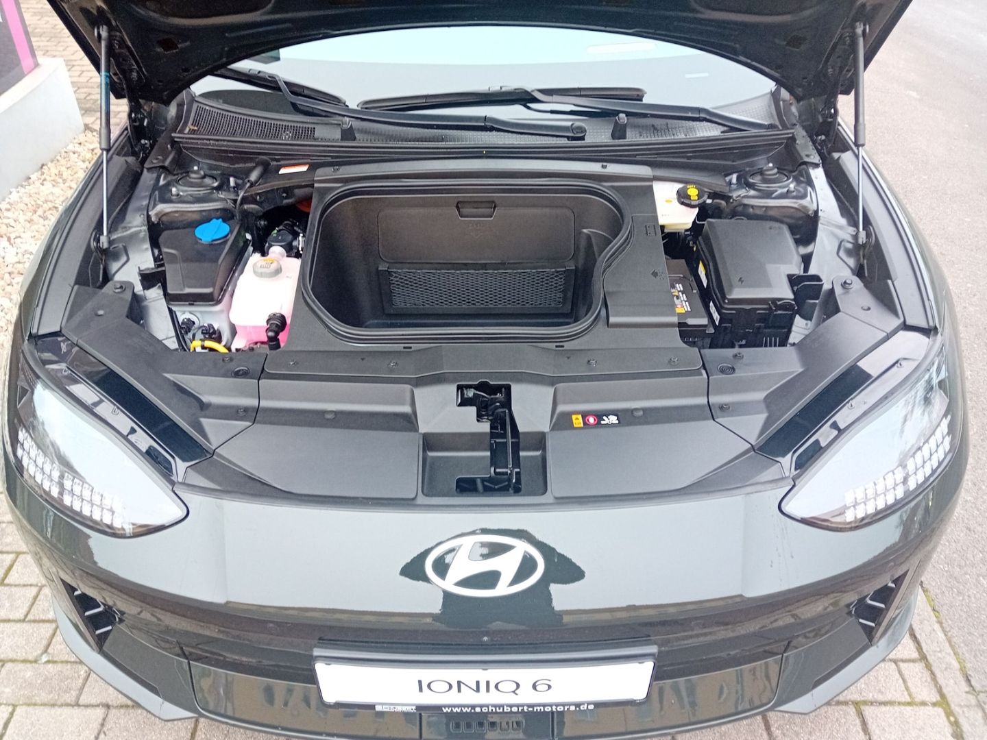 Hyundai IONIQ 6 – Bild 14