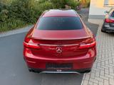 Mercedes-Benz E 200 AMG Coupe +Pano+StHz+BEAM+360°+COMAND+KeyG - Mercedes-Benz E 200: Sportwagen