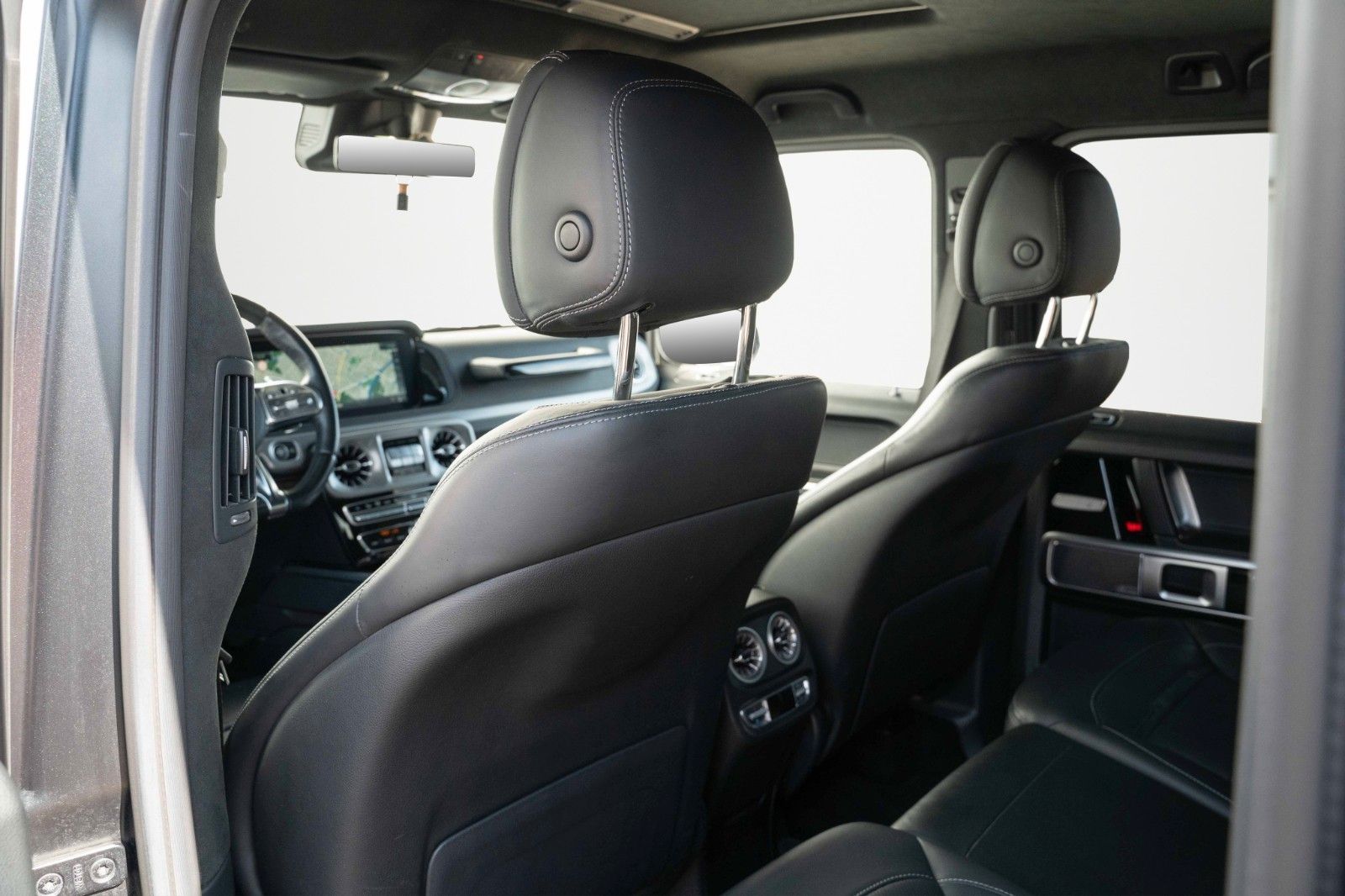 Fahrzeugabbildung Mercedes-Benz G 63 AMG MATT 8FACH GARANTIE AHK BURMESTER 360°