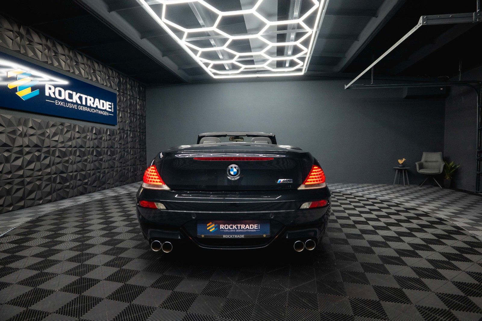 Fahrzeugabbildung BMW M6 Cabrio 5.0 V10 SMG Carbon *Head Up*Bi-Xenon*