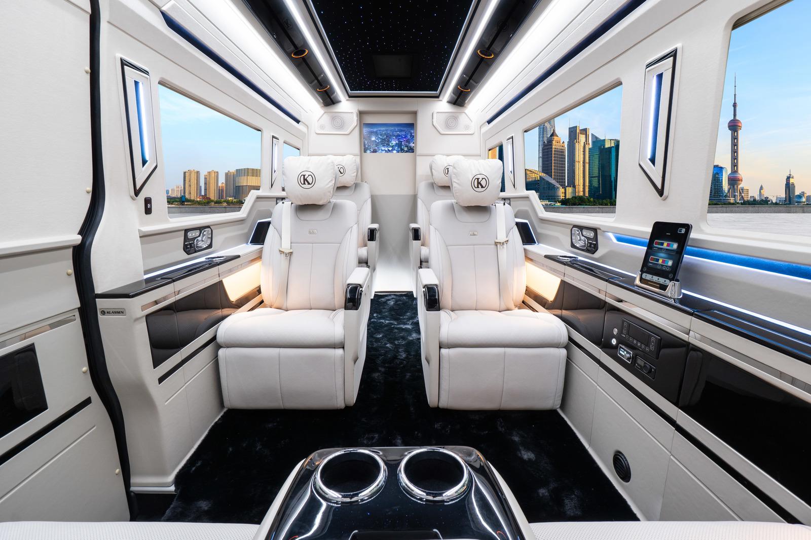 Mercedes-Benz Sprinter 519 - VIP luxury performance 2026