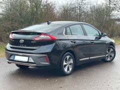 Fahrzeugabbildung Hyundai IONIQ Elektro Premium *Kamera*Totwinkel*ACC*LED*
