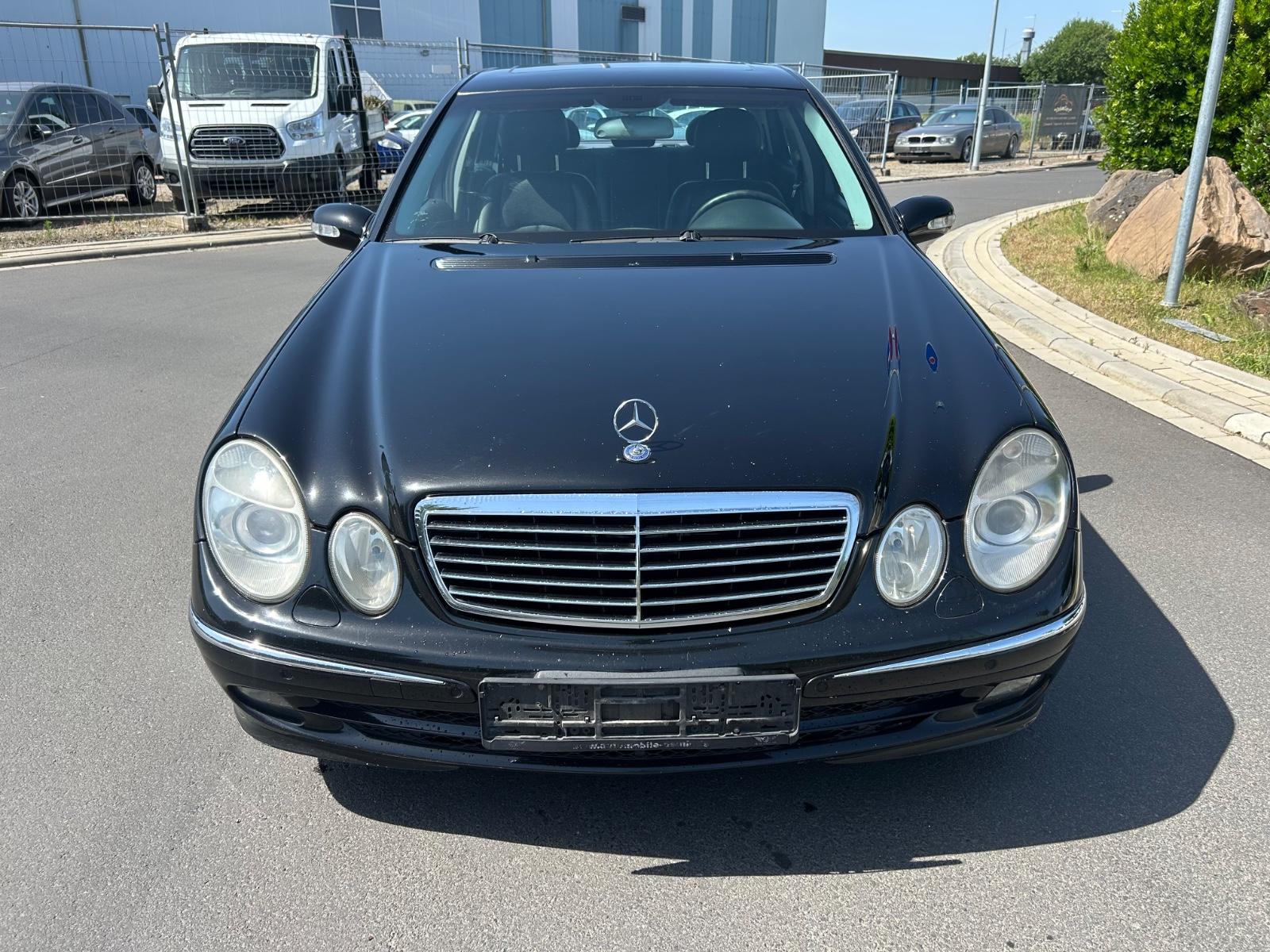 Mercedes-Benz E 320 CDI AVANTGARDE TOP ZUSTAND V6 DPF