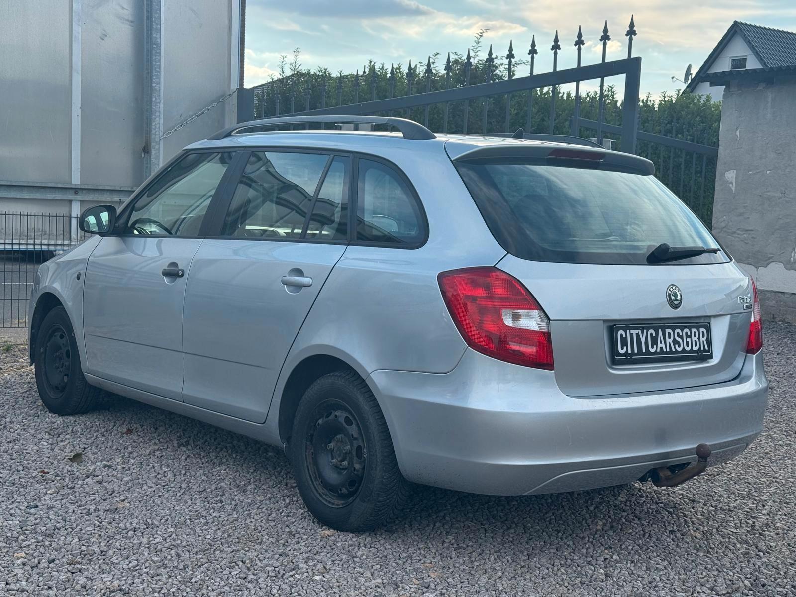 Skoda Fabia 2010 — engine 1.198 cm³, 60 HP (44kW)