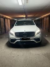 Mercedes-Benz  GLC 63s AMG Vollausstattung + AMG Performance  - Mercedes-Benz GLC 63 AMG: Coupe