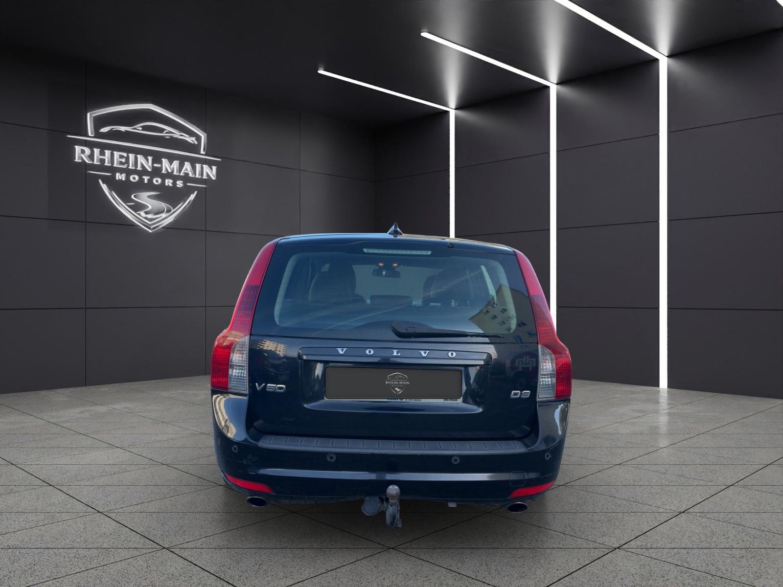 Volvo V50 2010 — photo 5