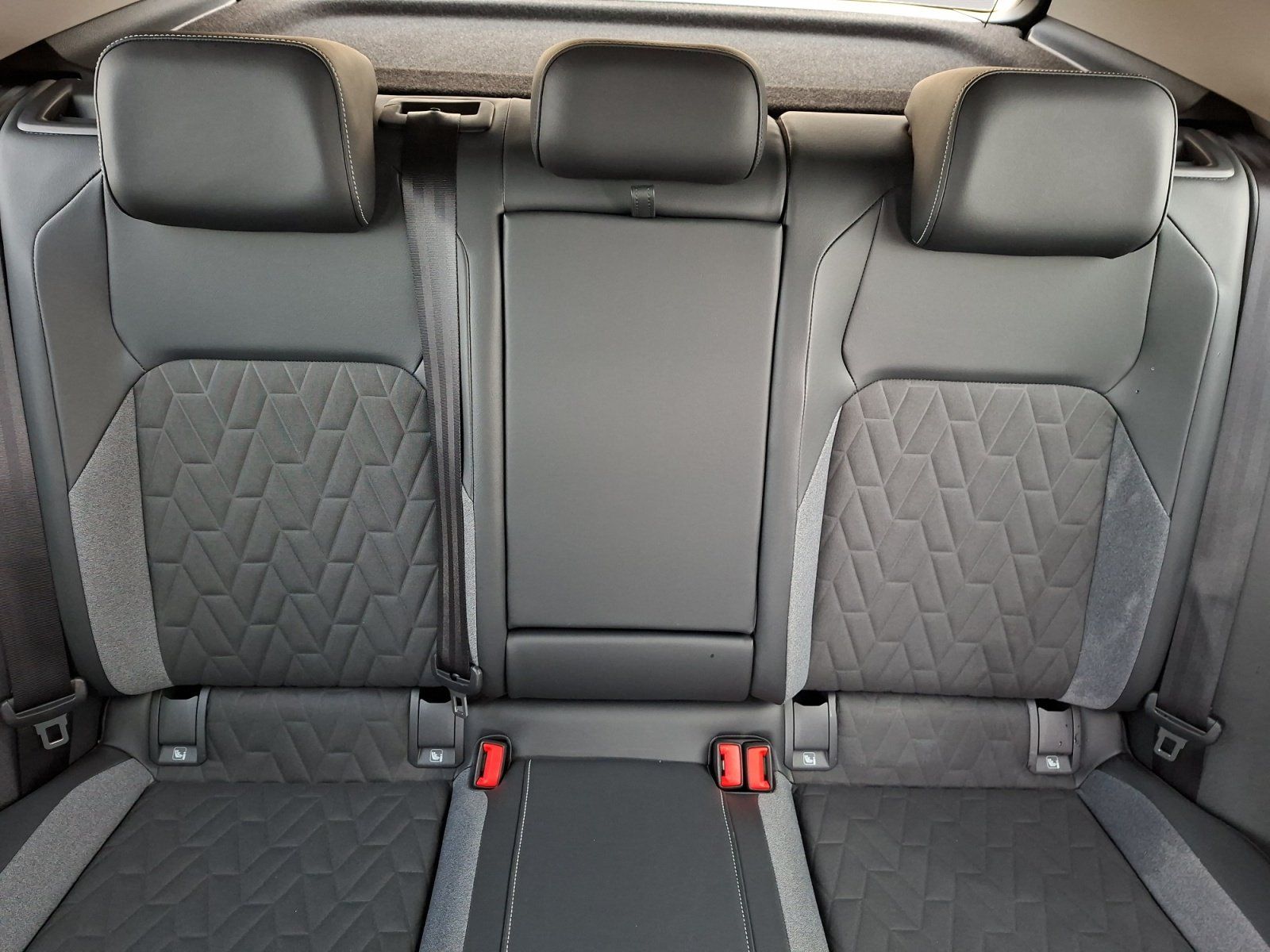 Volkswagen Golf - Bild 8