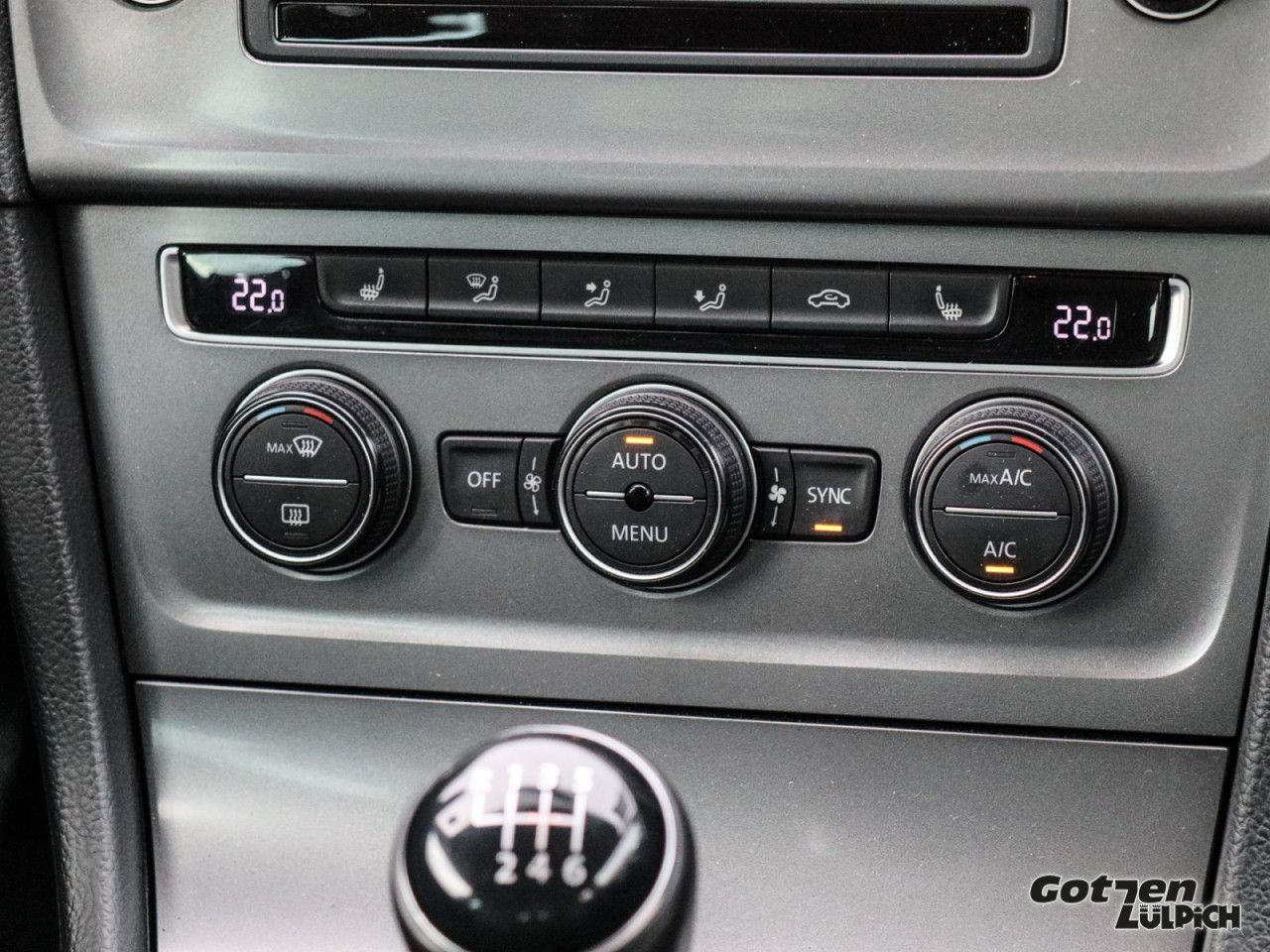 Fahrzeugabbildung Volkswagen Golf VII Variant 1.4 TSI BMT Lounge 1.4 TSI Navi