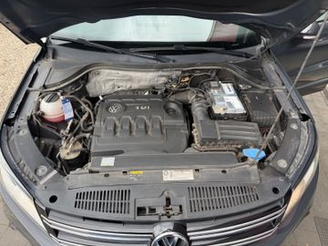 Volkswagen Tiguan - 11