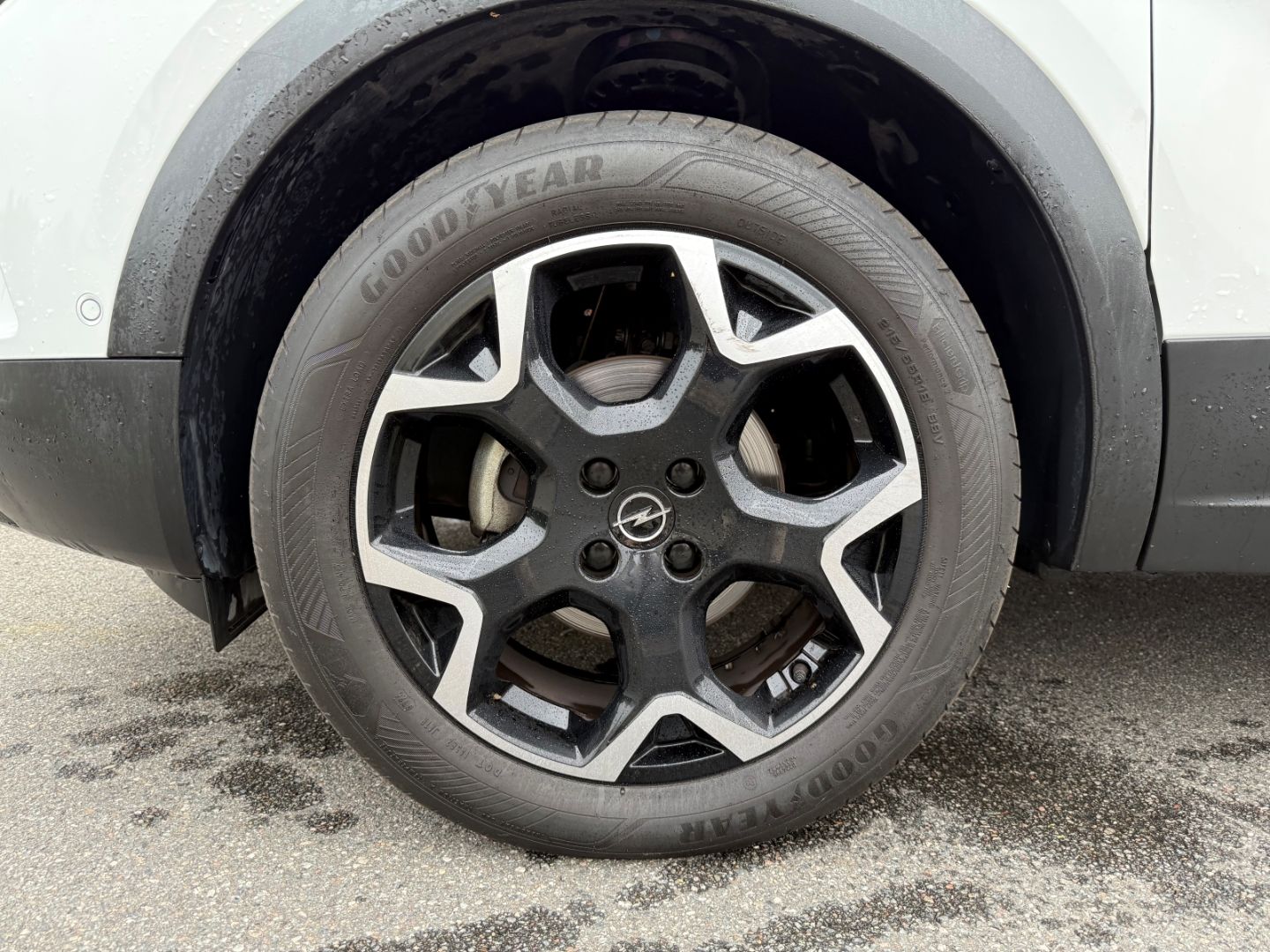 Fahrzeugabbildung Opel Mokka Ultimate 1.2 Turbo Leder+Kamera+Carplay