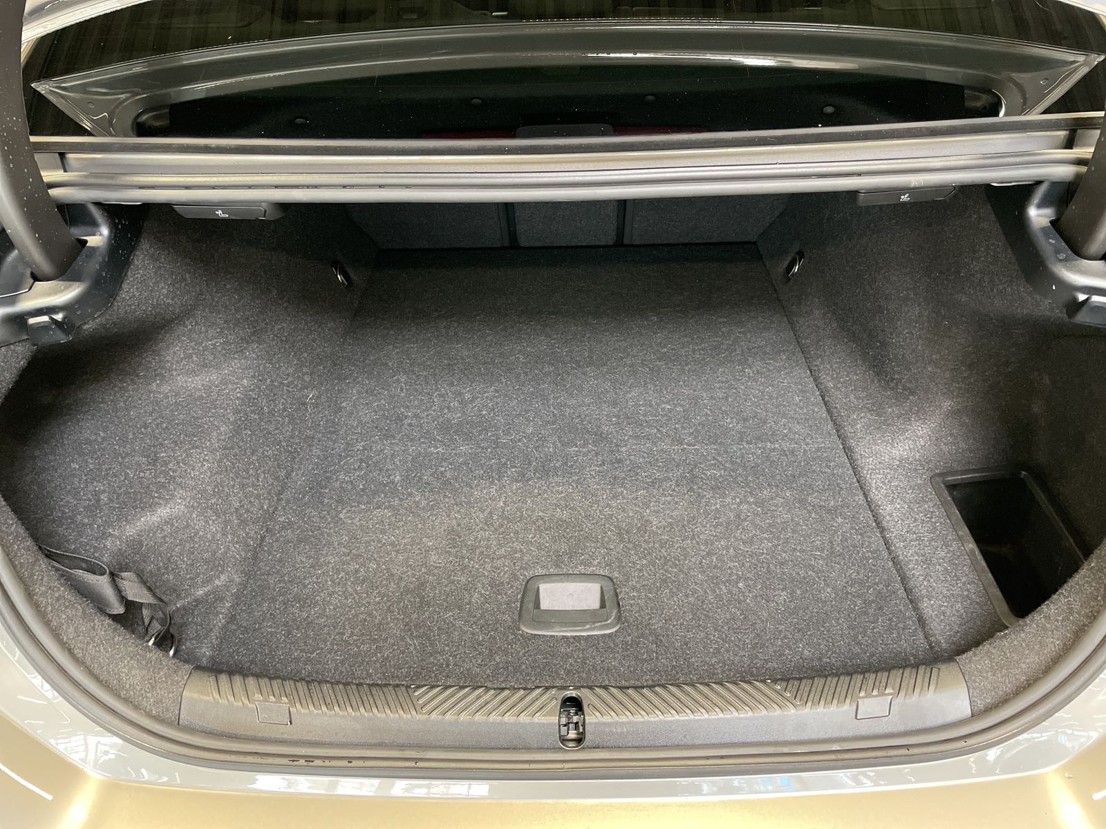 BMW i5 - Bild 16