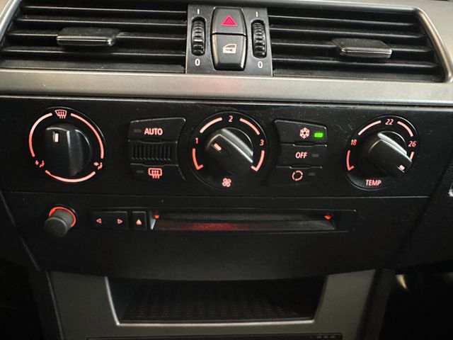 BMW 530 i Touring *Klima*Navi*Xenon*AHK*Freisprech*