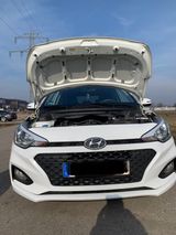 Hyundai i20 1.2 55kW Pure Pure - Hyundai i20: Pure