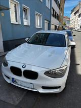 BMW 1er  Gepflegter Zustand - BMW aus 2012: 1er