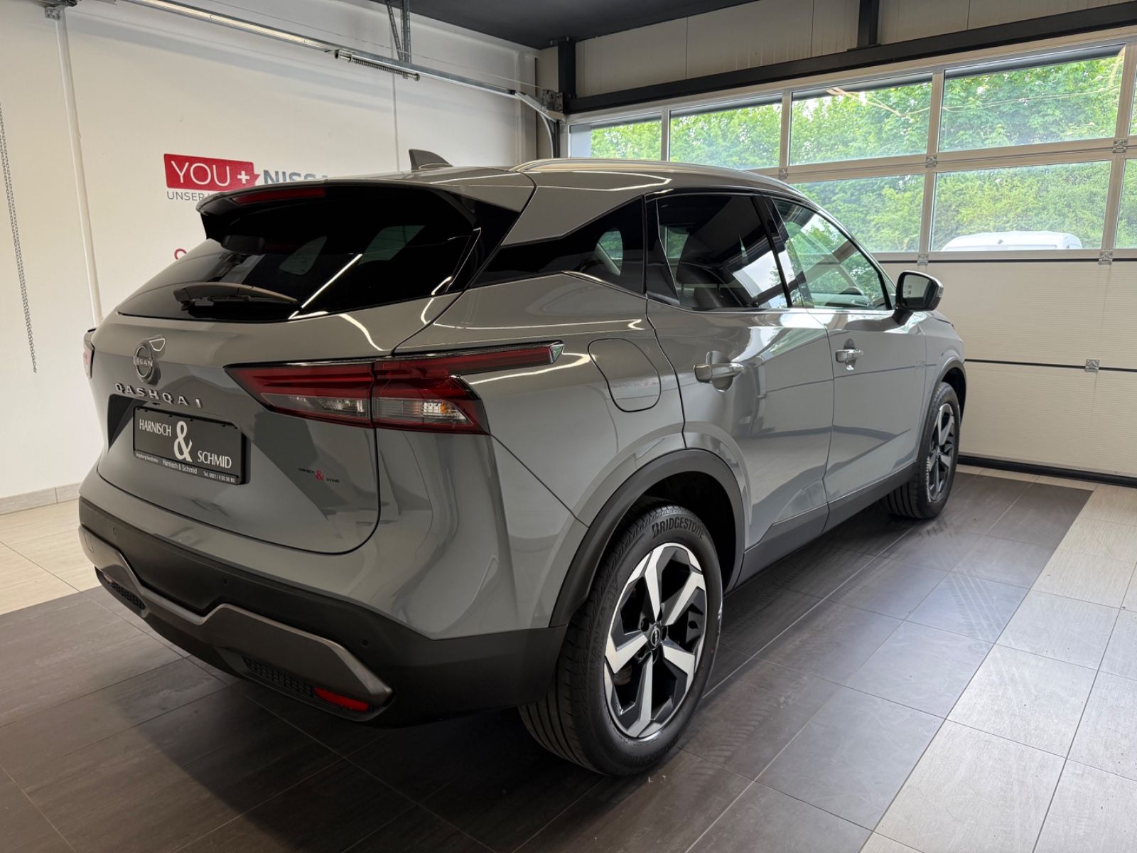 Fahrzeugabbildung Nissan Qashqai N-Connecta Design Business