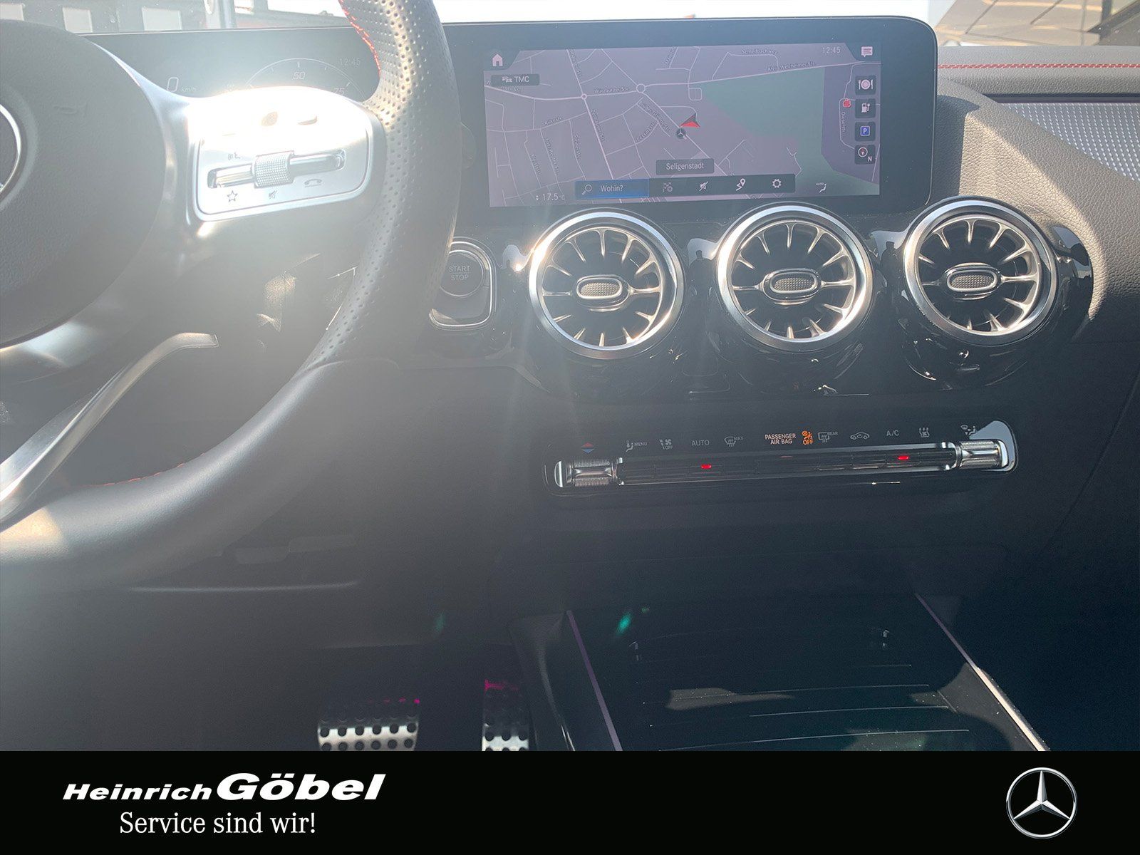 Fahrzeugabbildung Mercedes-Benz EQA 300 AMG Line 4Matic