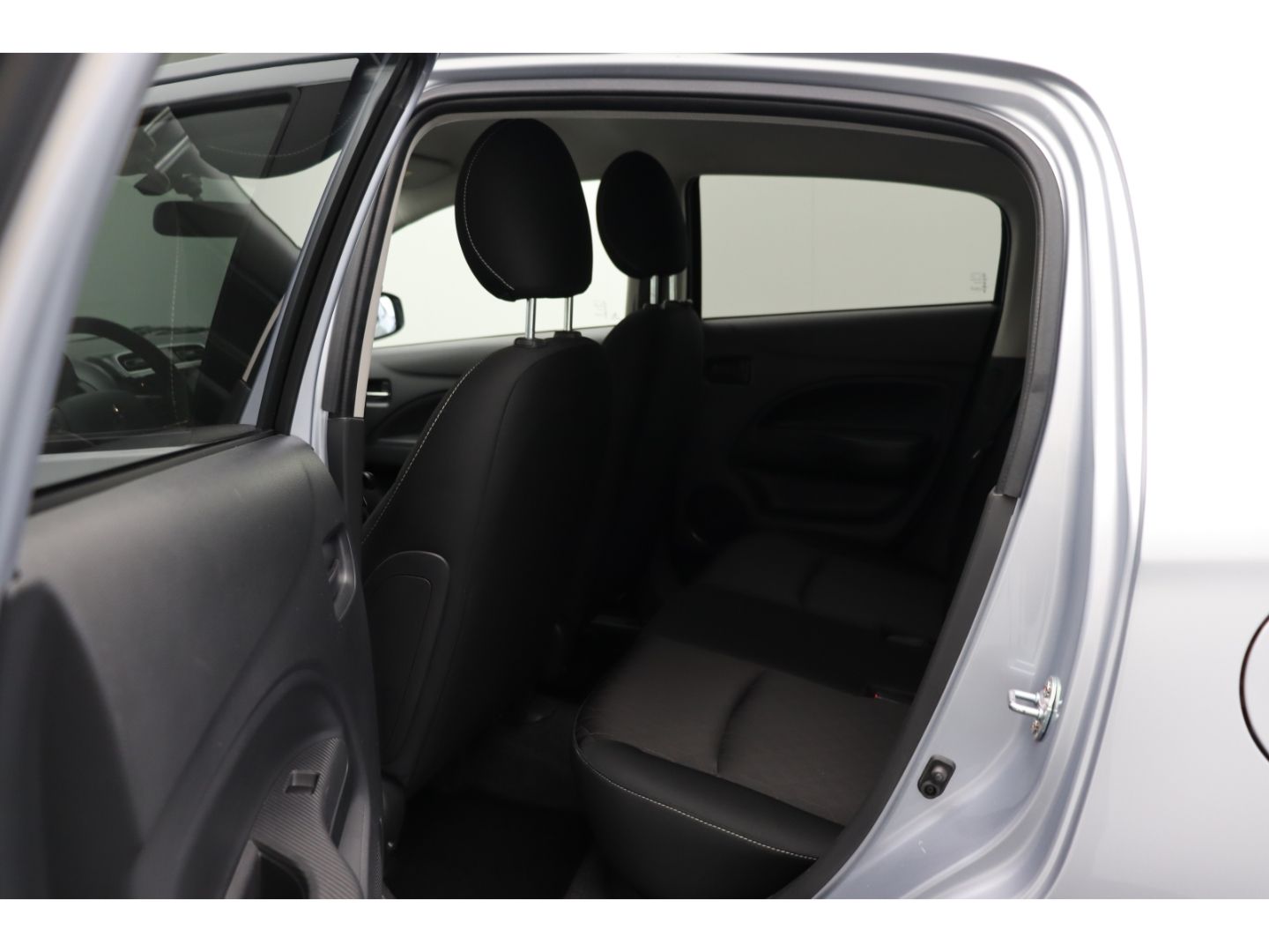 Fahrzeugabbildung Mitsubishi Space Star 1.2 Select+ Kamera  AppleCP Garantie