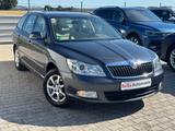 Skoda Octavia 2.0TDI Kombi Elegance Wenig KM 1.Hand - Skoda Octavia: Kombi, Elegance