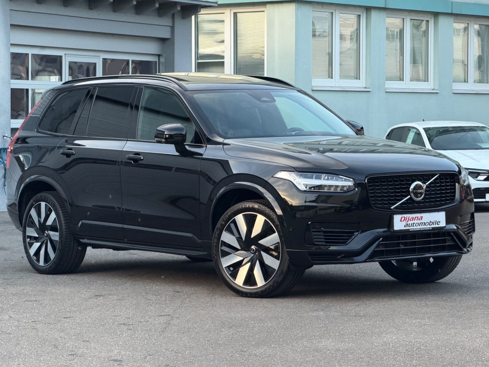 Volvo XC90 T8 Ultra Dark VOLL+Luft+Massage NEUWERTIG! imagem 2