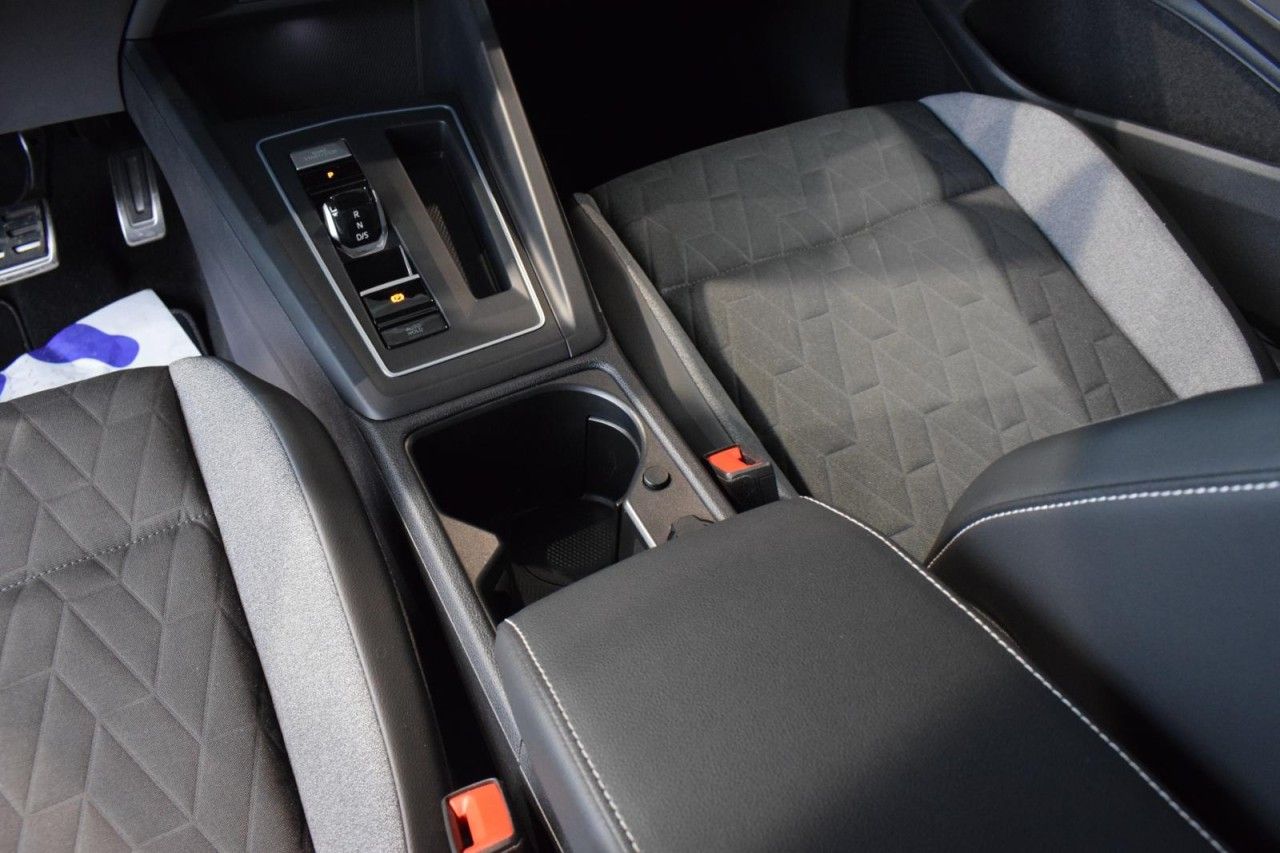 Volkswagen Golf - Bild 12