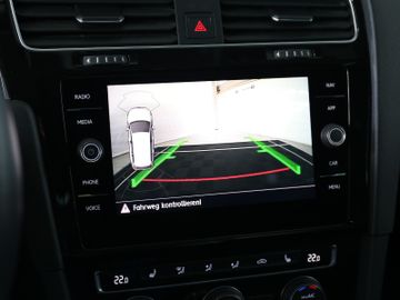 Volkswagen Golf Variant 1.6TDI DSG IQ DRIVE LED KAMERA ACC