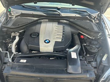 BMW X6 - 11