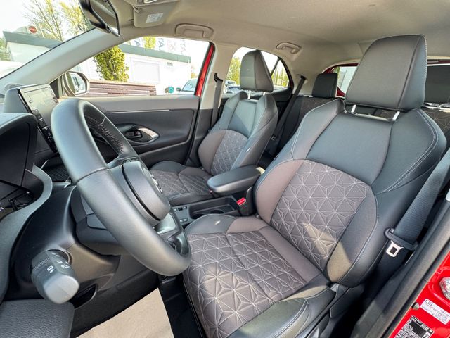 Toyota Yaris  Cross Hybrid FWD Elegant 360