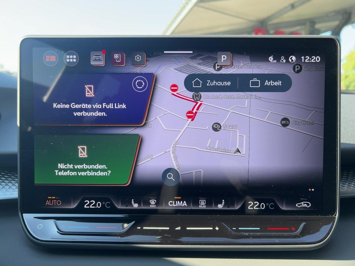 Cupra Terramar 1.5 eTSI DSG MATRIX+AHK+ACC+PANO+HUD+36