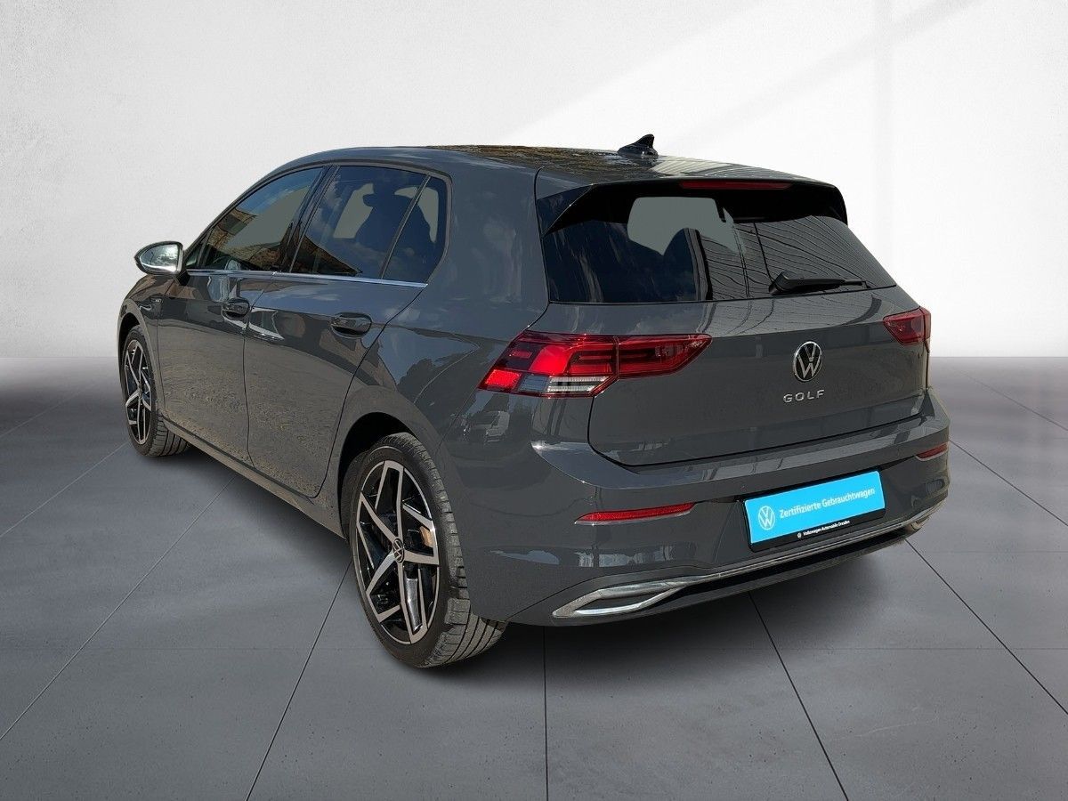 Volkswagen Golf - Bild 3