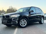 BMW X5 xDrive 30 d Pano Rkam AHK Leder Navi Xenon - BMW X5 Gebrauchtwagen in Frankfurt