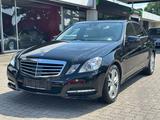 Mercedes-Benz E 220 Lim. Aut. Avantgarde NAV/ LEDER/ ACC/ - gebrauchte Mercedes-Benz E 220 aus dem Jahr 2012