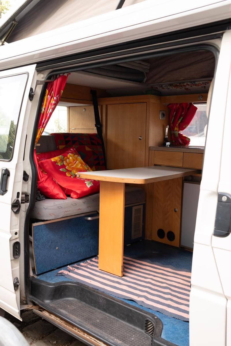 Volkswagen VW Bus T4 Camper Aufstelldach Küche 4 Personen