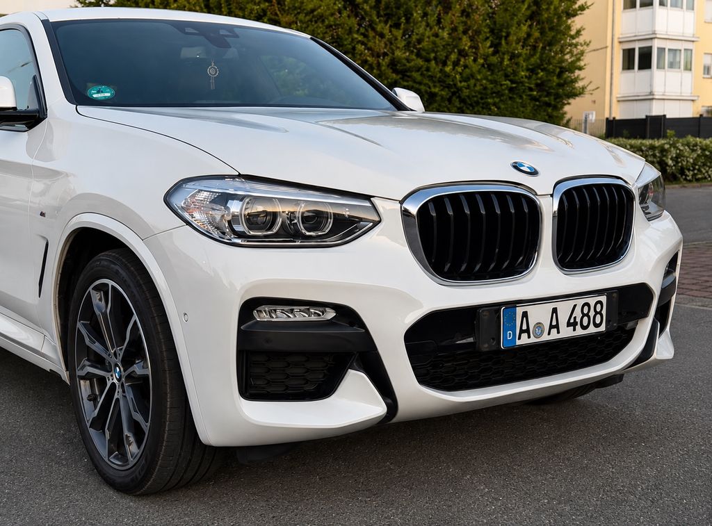 Image of BMW X4