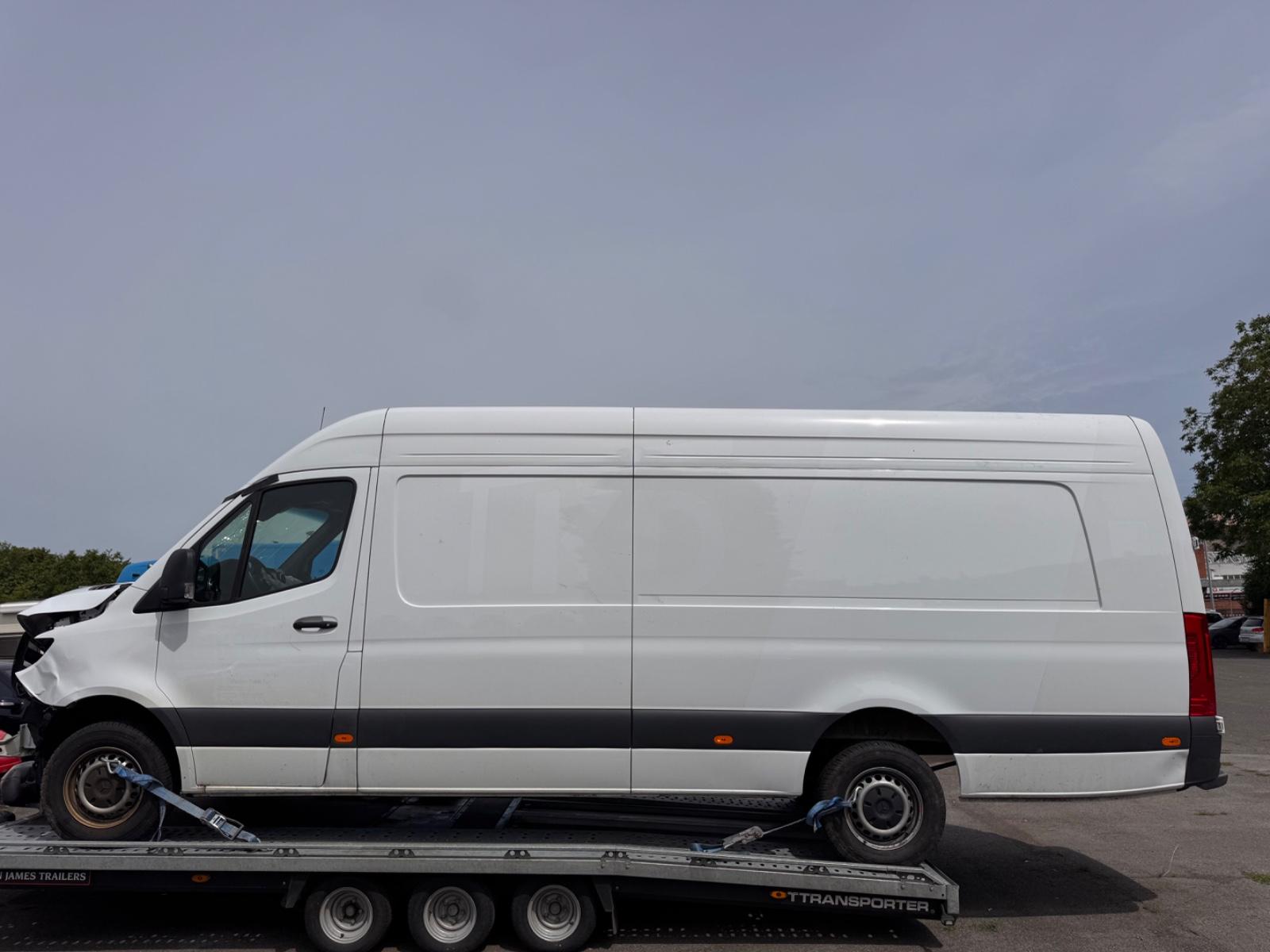 Mercedes-Benz Sprinter 317 CDI Extralang-Navi-Kamera-Luftf.