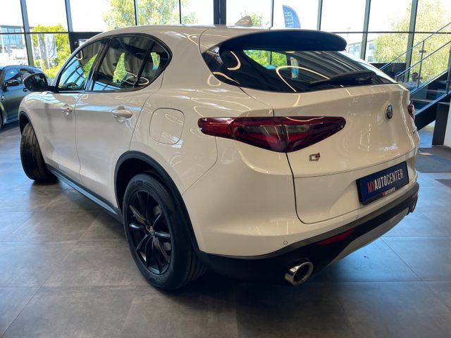 Alfa Romeo Stelvio Super Q4 *KAM*NAVI*TEMPOMAT*LKHZ*