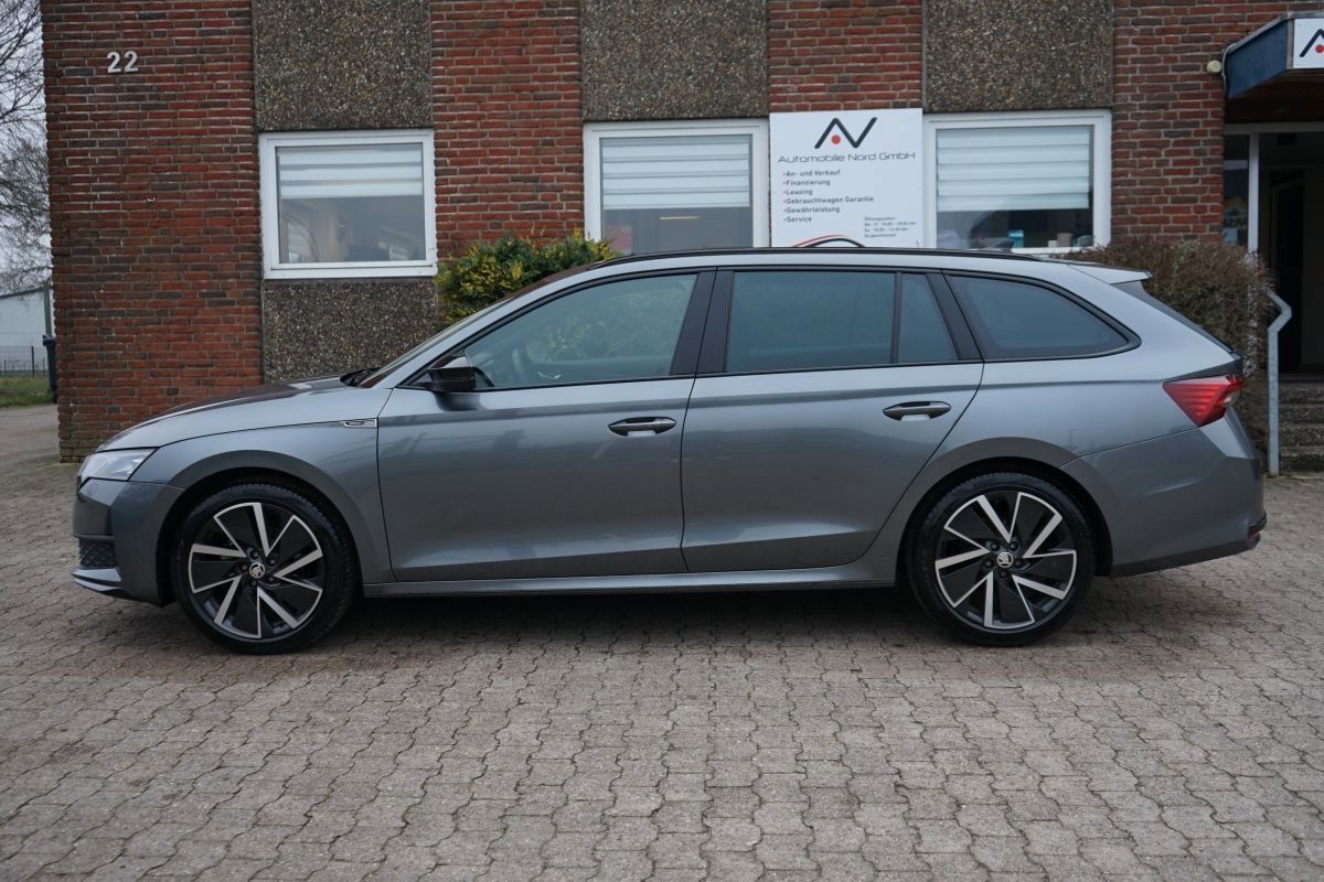 Fahrzeugabbildung SKODA Octavia Combi 1.5 TSI mHEV Sportline Exklusive